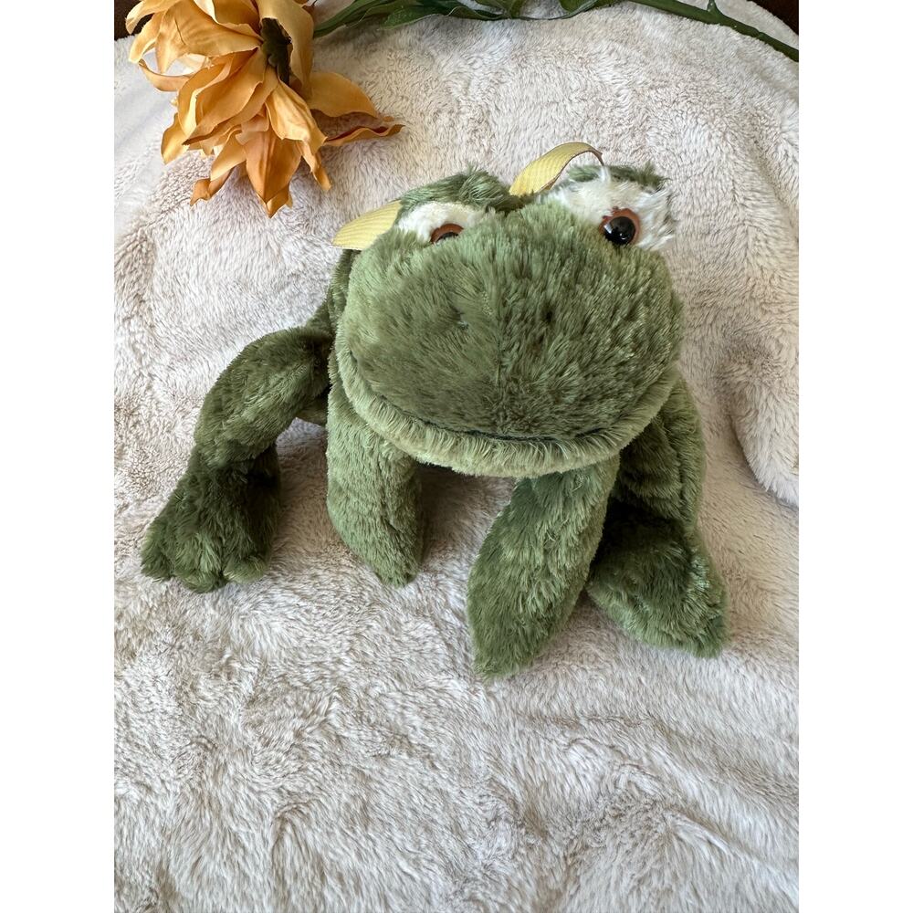 Mary Meyer Flip Flops Freddie Frog 12"